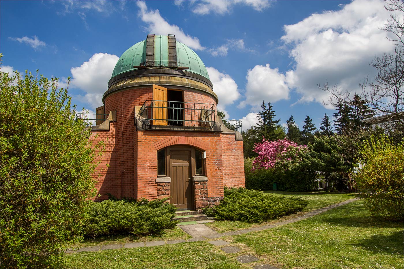 Астрономическая обсерватория Ондржейов